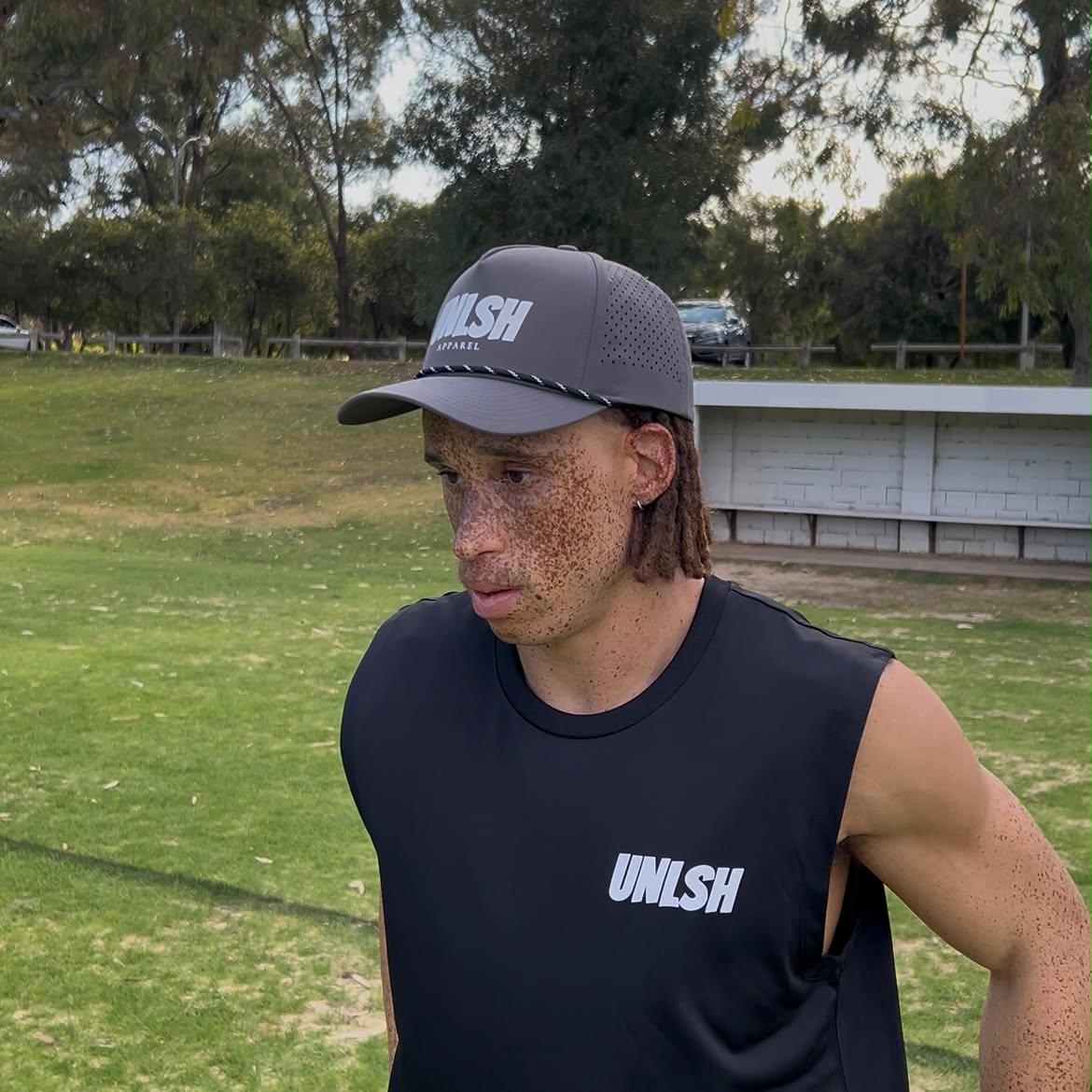 UNLSH HydroFlow performance hat